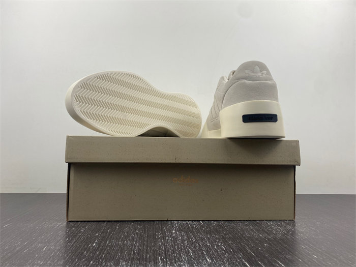 fear of god fog x Ad*s athletics 86 lo fog ie6215
