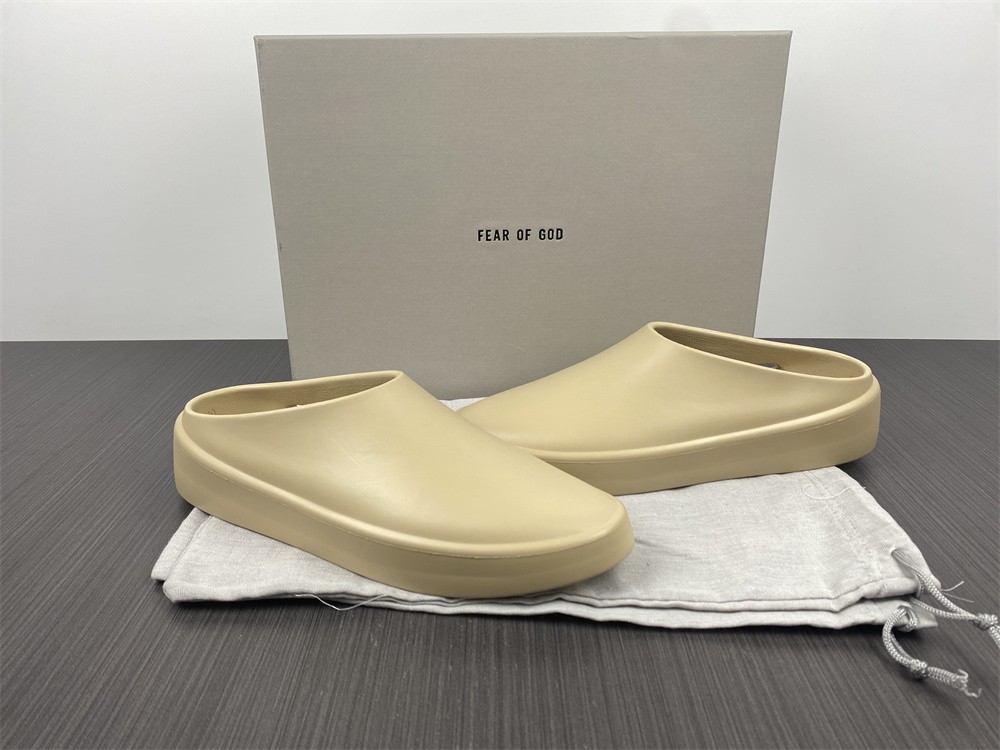 Fear of God The California Slip-On Almond