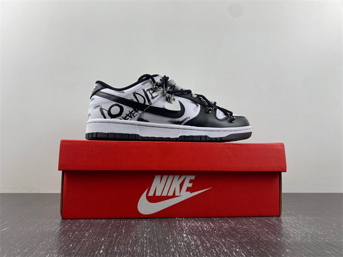 Nike Dunk Low Retro DD1391-100