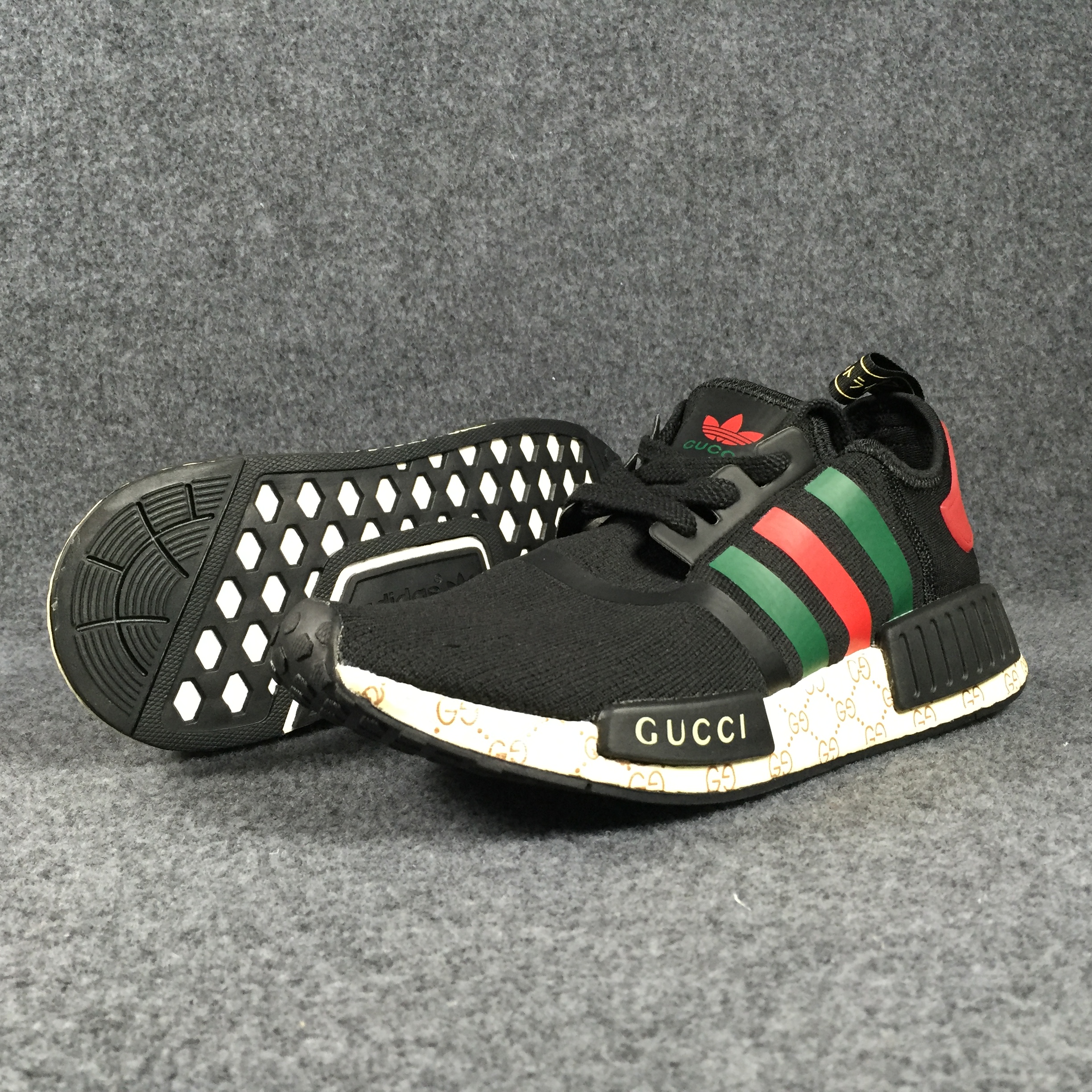 g*u*i x Ad*s nmd boost  s70166
