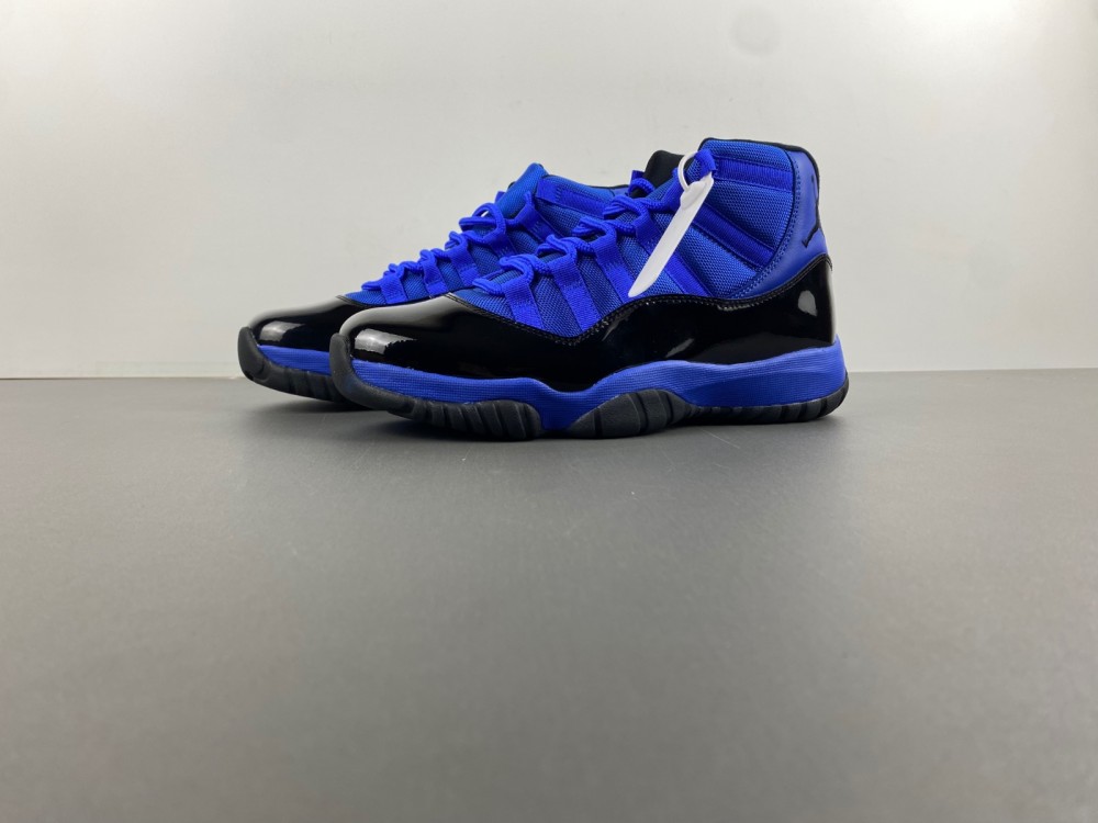 Air Jordan 11  CT8012-400