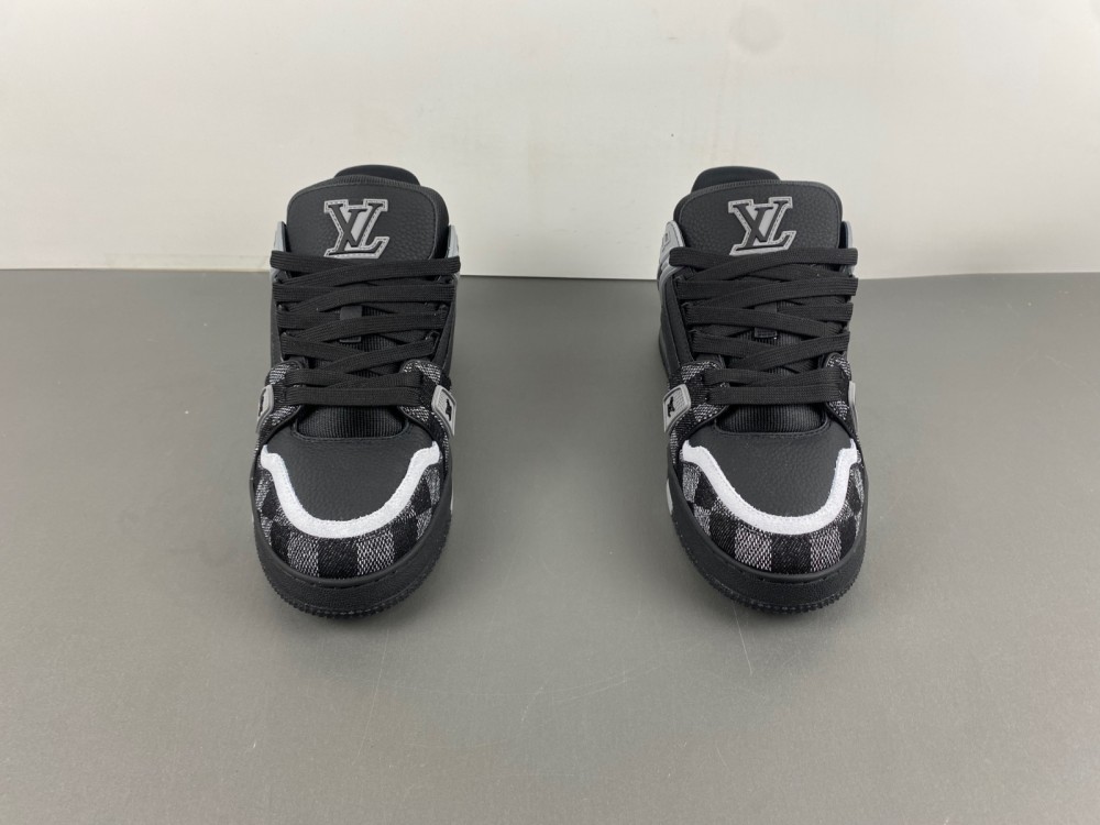 l**is V*t*n lv trainer