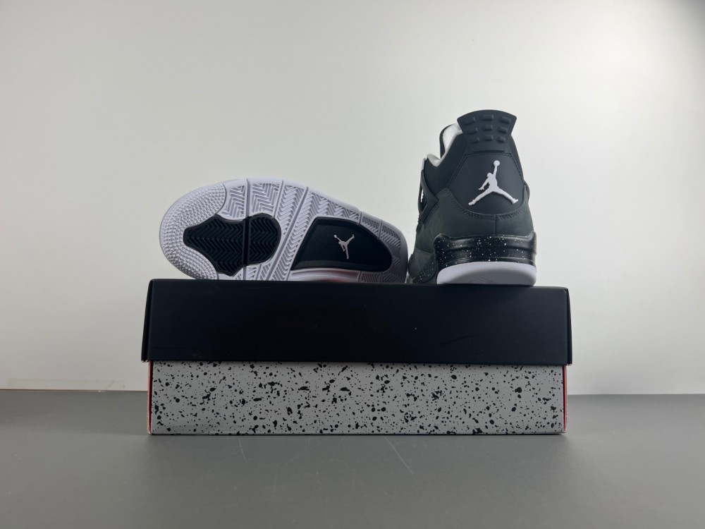 Air Jordan 4 “Fear ”FQ8138-002