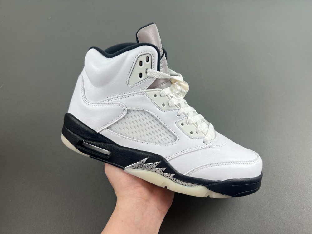 Air Jordan 5 Retro "White and Black" DD0587-110