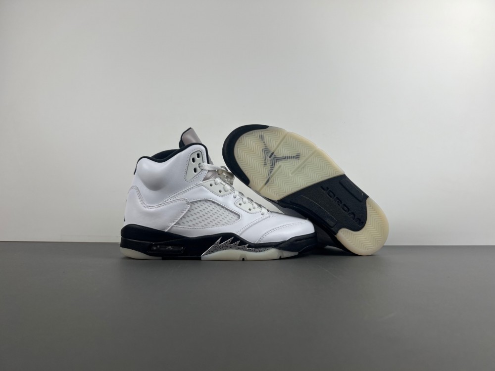 Air Jordan 5 Retro "White and Black" DD0587-110