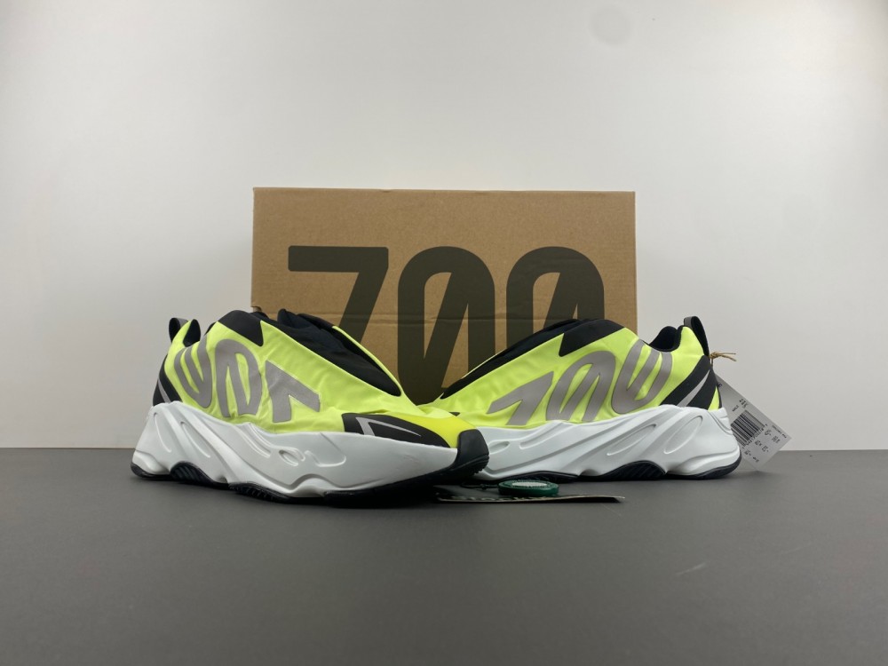 Ad*s yeezy boost 700 mnvn laceless ''phosphor''  gy2055