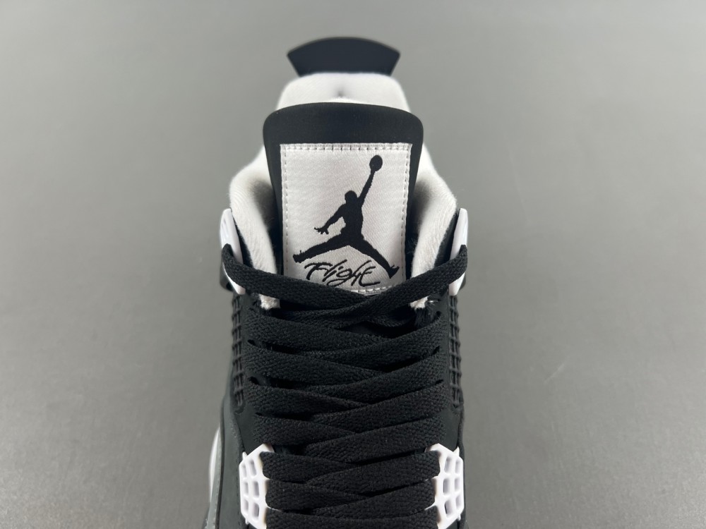 Air Jordan 4 “Fear ”FQ8138-002