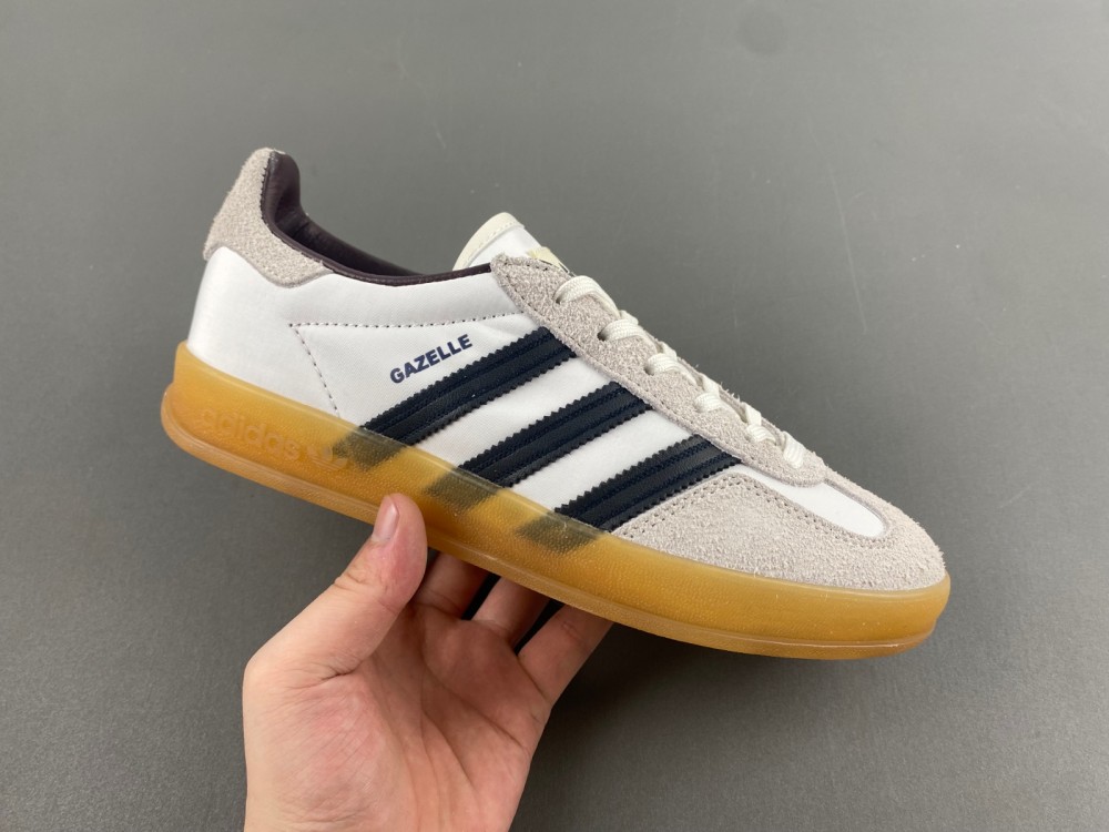 Ad*s originals gazelle hikari shibata ih9985