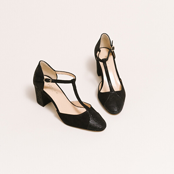 HEELED MARY JANES
