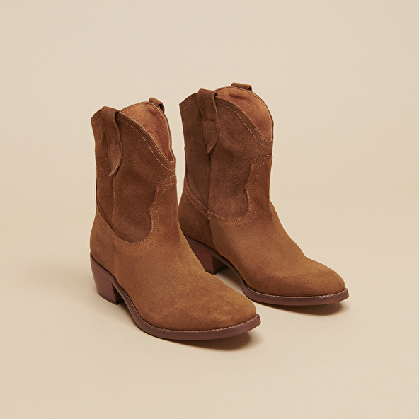 OVAL-TOE LOWBOOTS