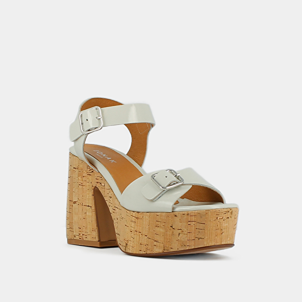 BUCKLE AND PLATFORM SANDALS