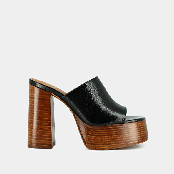 MULES WITH HEELS AND OPEN TOES