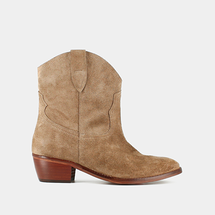 OVAL-TOE LOWBOOTS