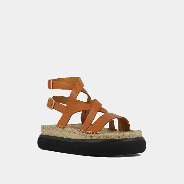 CROSS-STRAP PLATFORM SANDALS