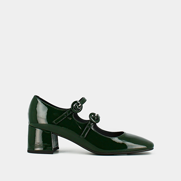 BABIES WITH DOUBLE STRAPS AND ROUNDED TOES