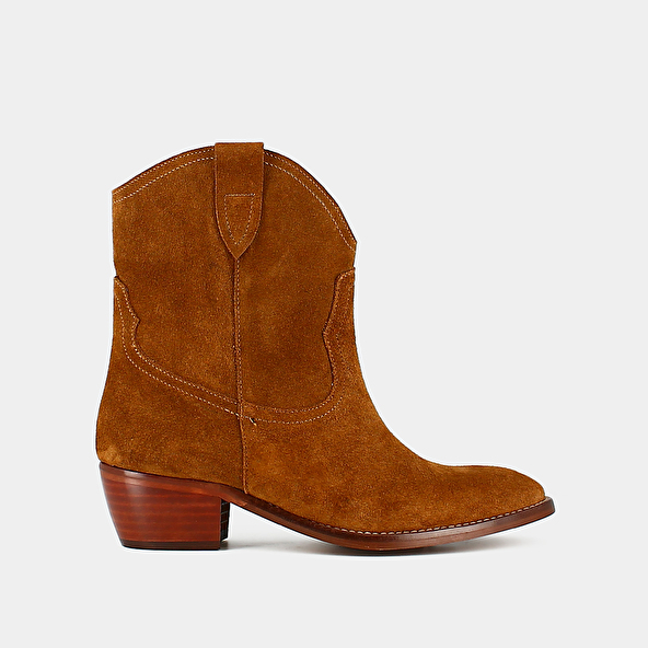 OVAL-TOE LOWBOOTS