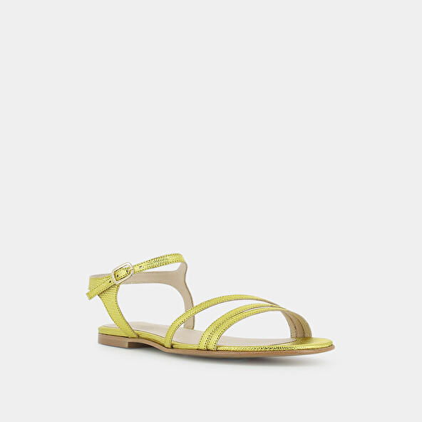SANDALS WITH SLENDER STRAPS