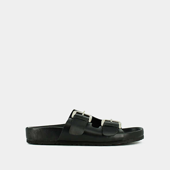 MULES WITH STRAPS AND BUCKLES