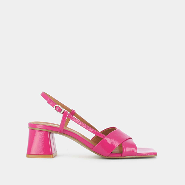 CROSS-STRAP SLINGBACK SANDALS