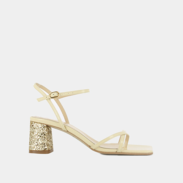 SQUARE HEEL AND TOE SANDALS