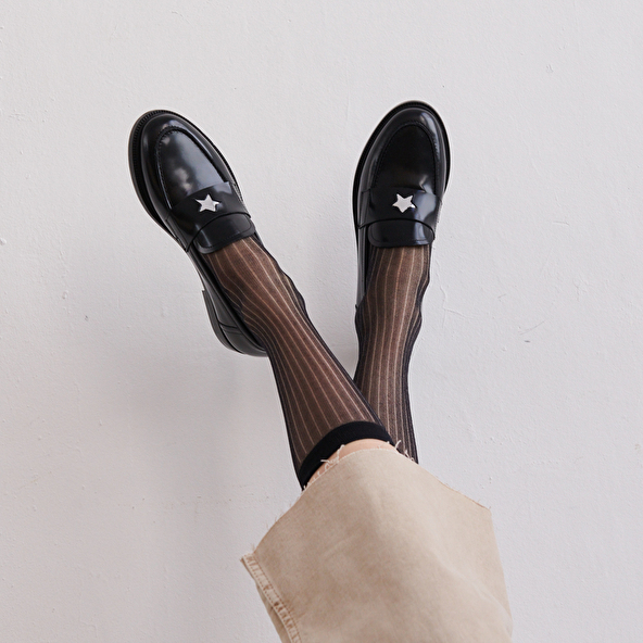 ROUND-TOE LOAFERS WITH SILVER STARS