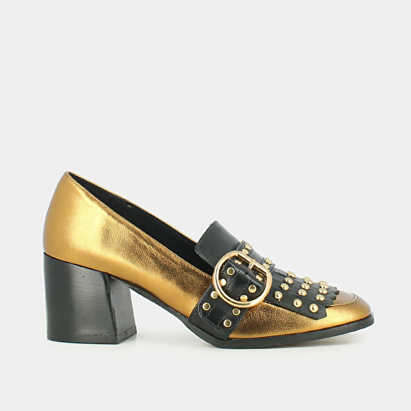 HEELED MOCCASINS IN GOLD METALLIC LEATHER