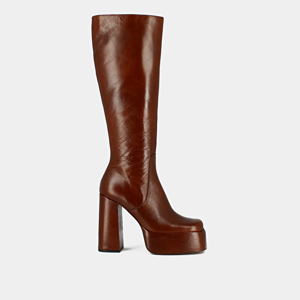 PLATFORM BOOTS WITH SQUARE TOES