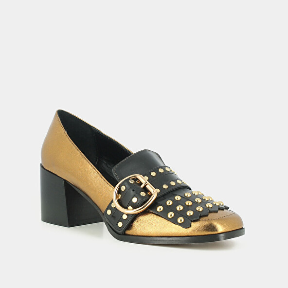 HEELED MOCCASINS IN GOLD METALLIC LEATHER