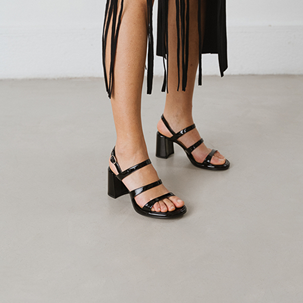 STRAPPY SANDALS