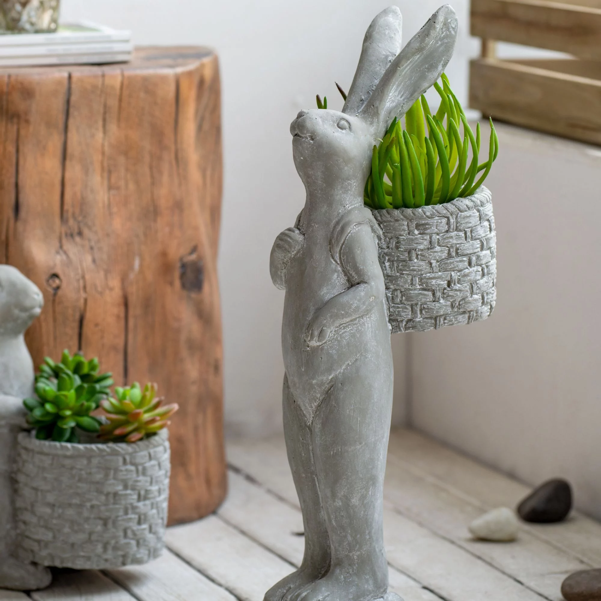 CC Home Furnishings 19.5