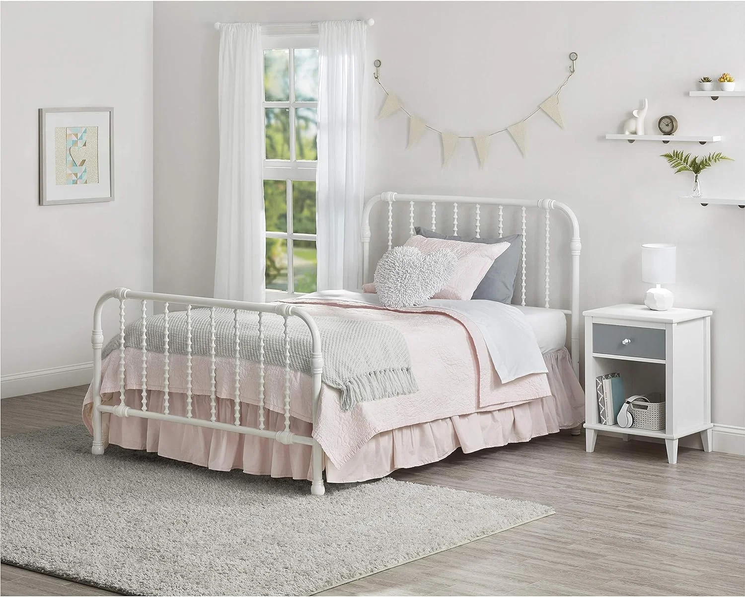 Monarch Hill Wren Metal Bed Full, White