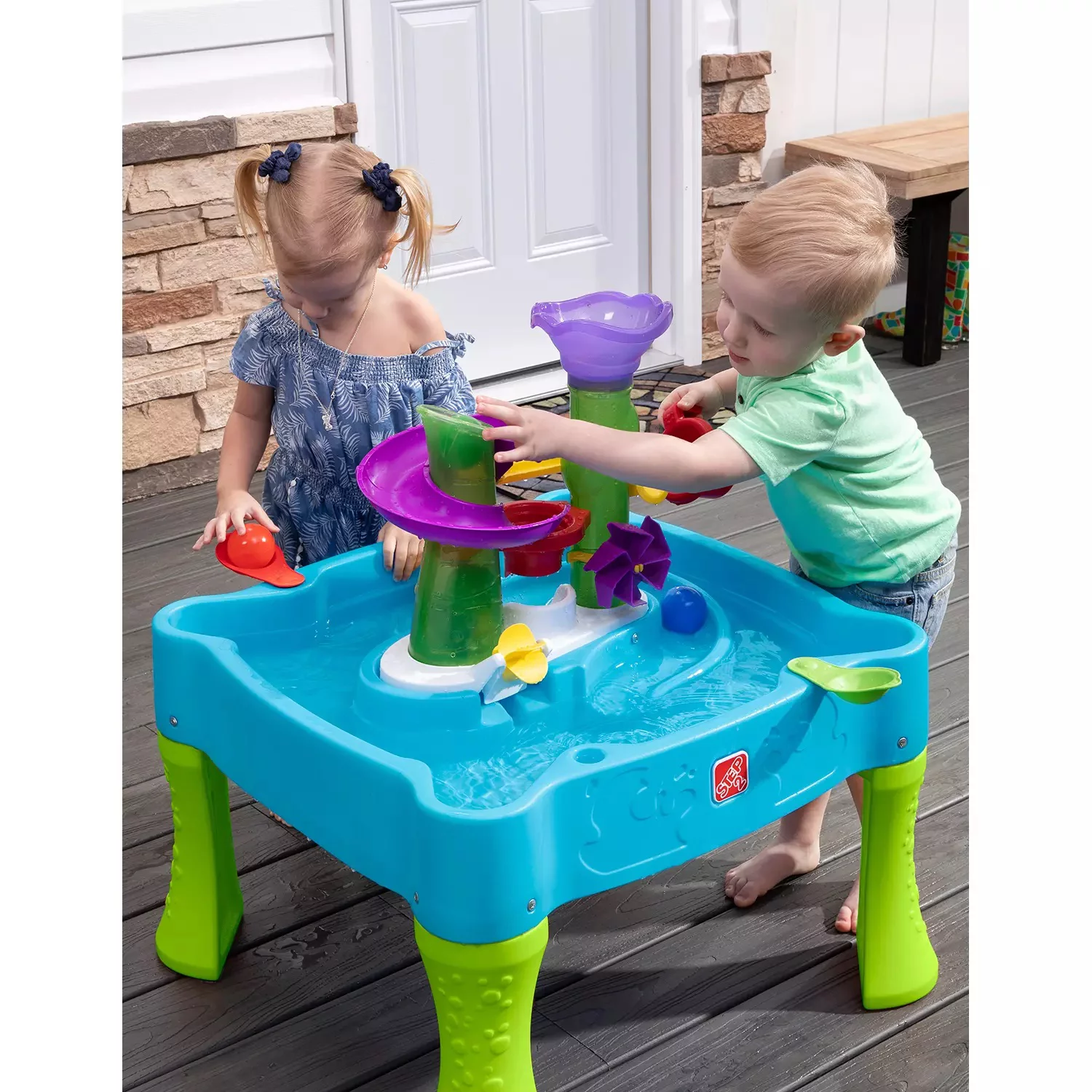 Step2 Rising River Water & Ball Table