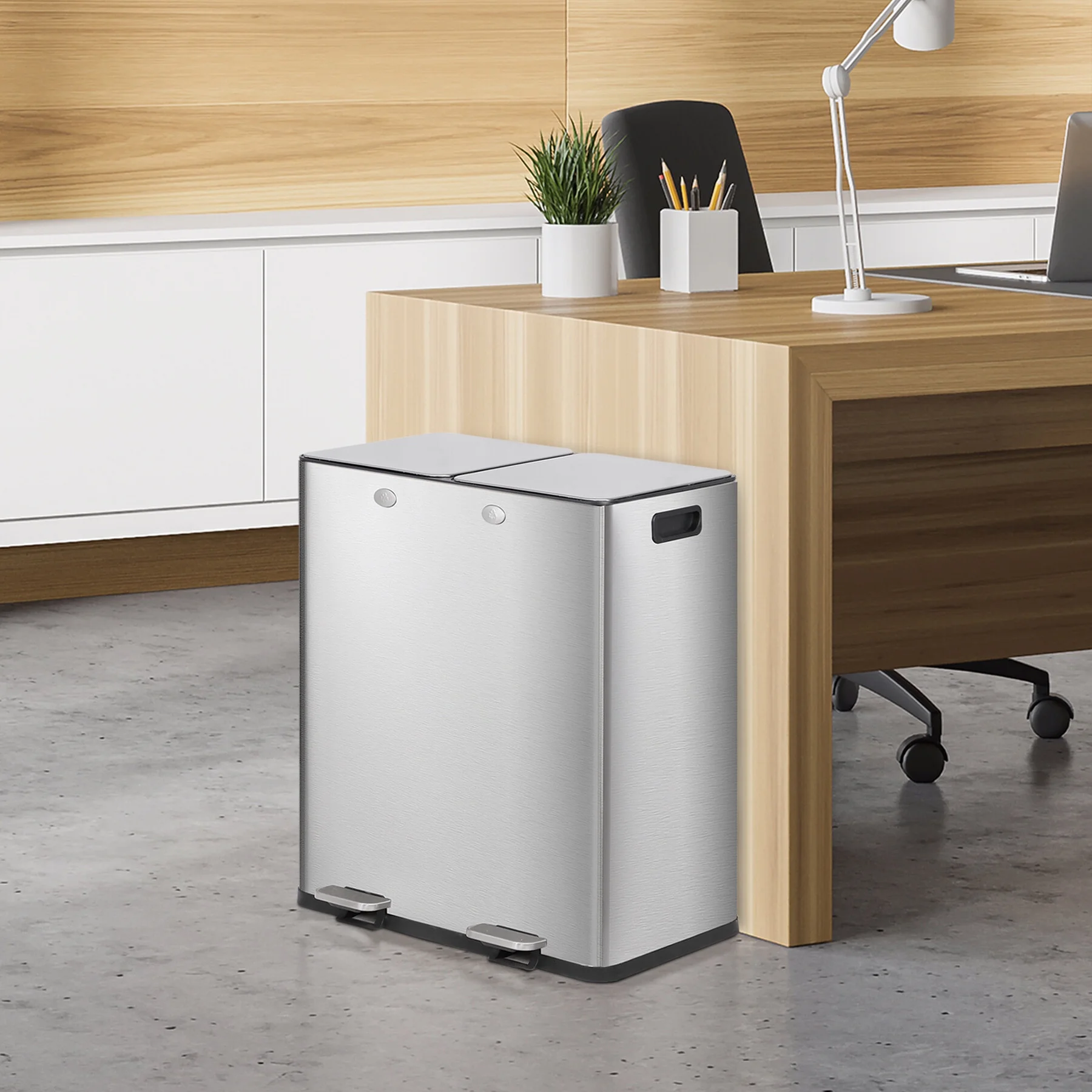 ZENSTYLE 2 x 8-Gallon Trash Can Stainless Steel Kitchen Garbage Can with Step Pedal - Silver