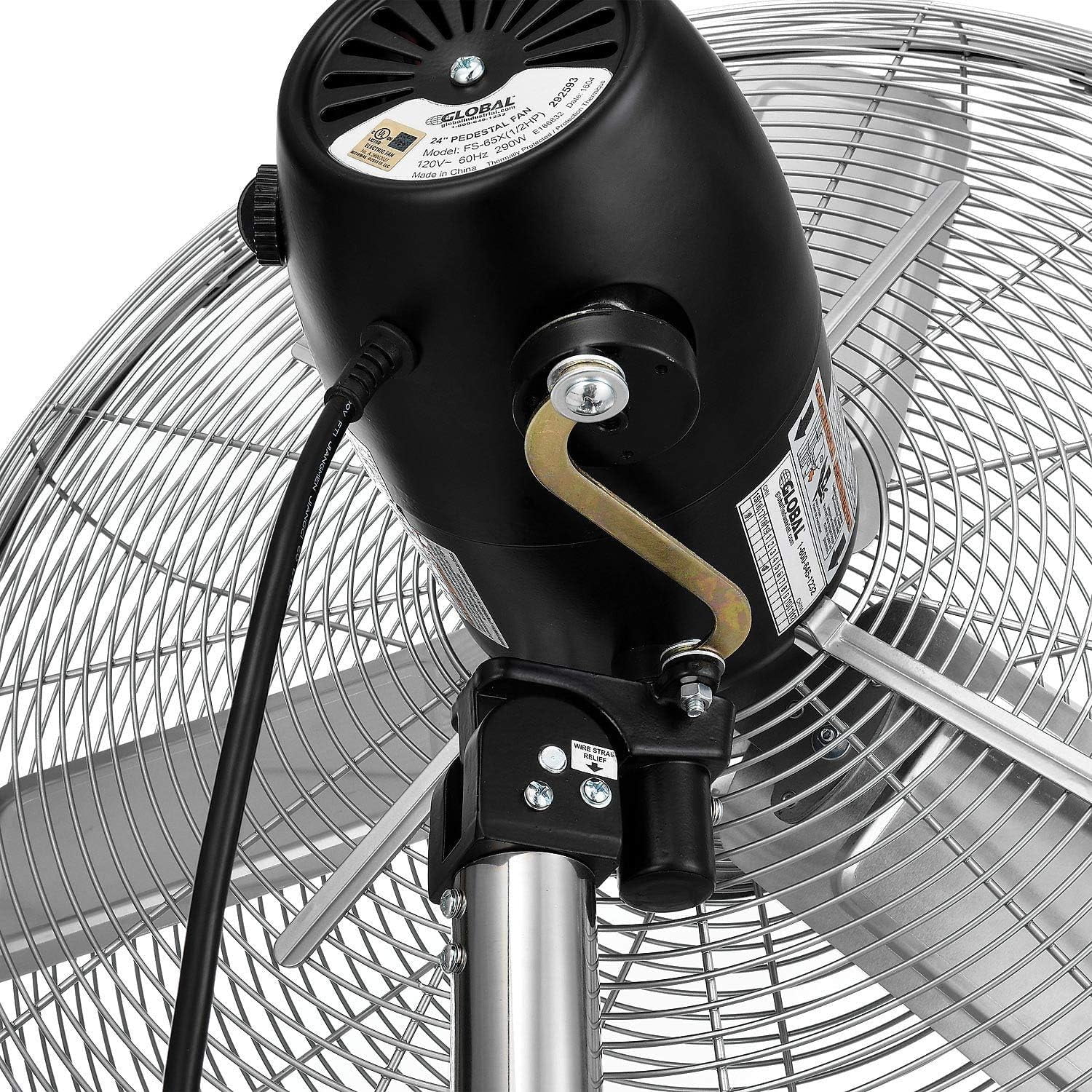 Global Industries 292593 Deluxe Oscillating Pedestal Fan 24 in. Dia. - 0.5 HP - Black & Silver