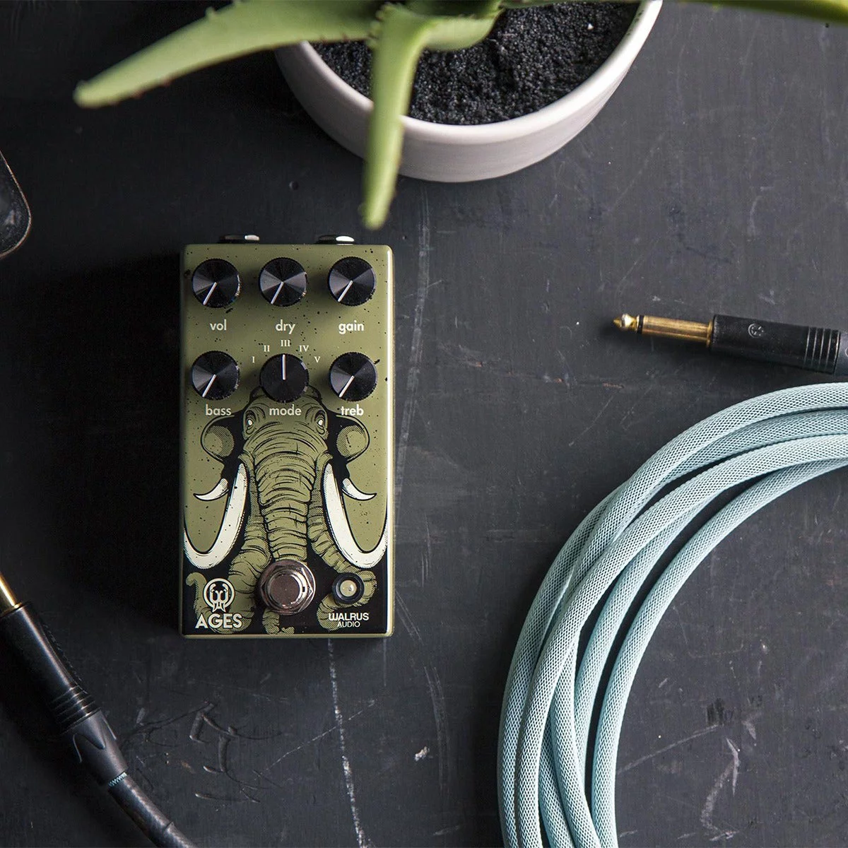 Walrus Audio Ages Five-State Overdrive Guitar Effect Pedal