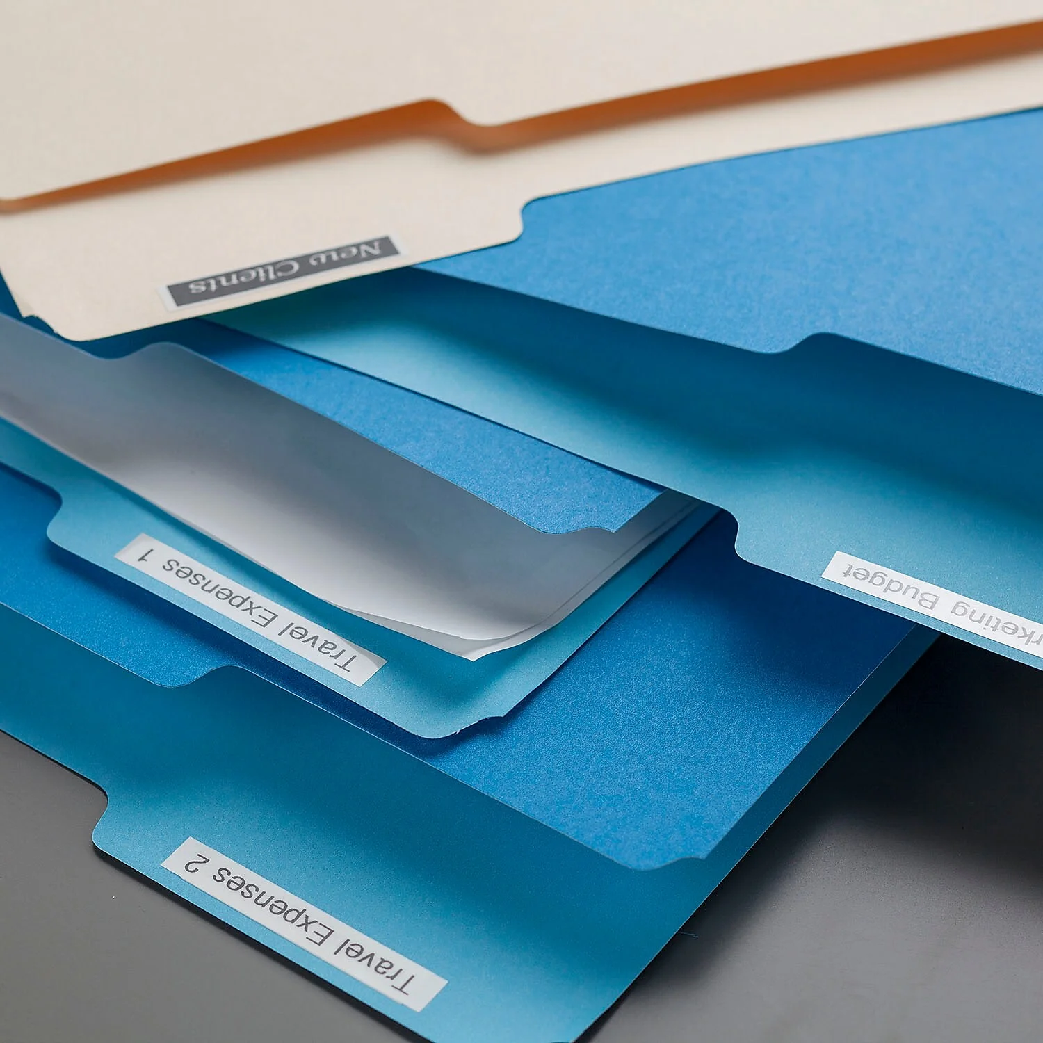 Brother P-Touch Desktop Label Maker and TZe Tape Bundle PT1890S