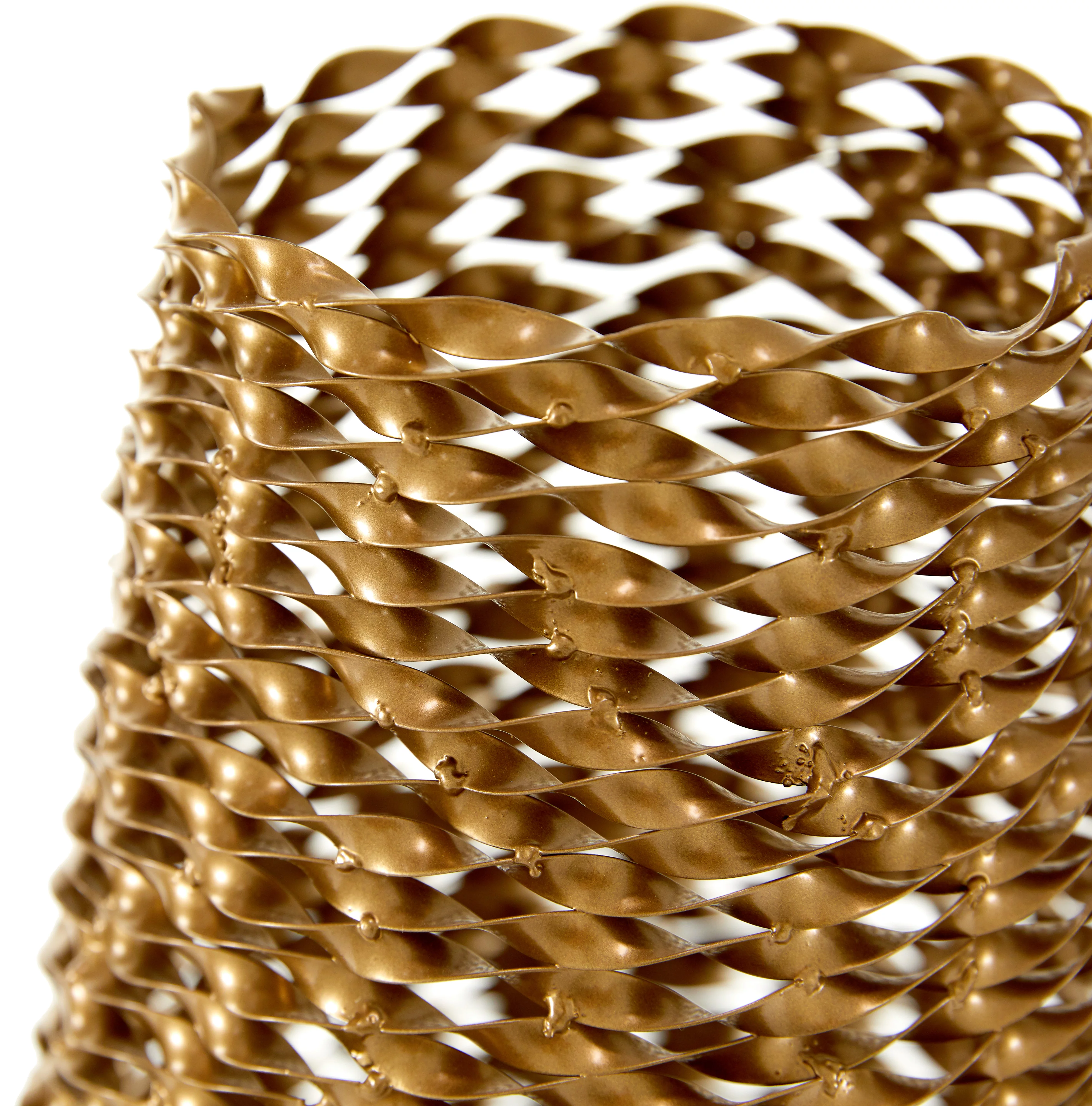 Decmode Modern Style Extra Large, Round, Twisted Gold Metal Vase, 9” x 18”