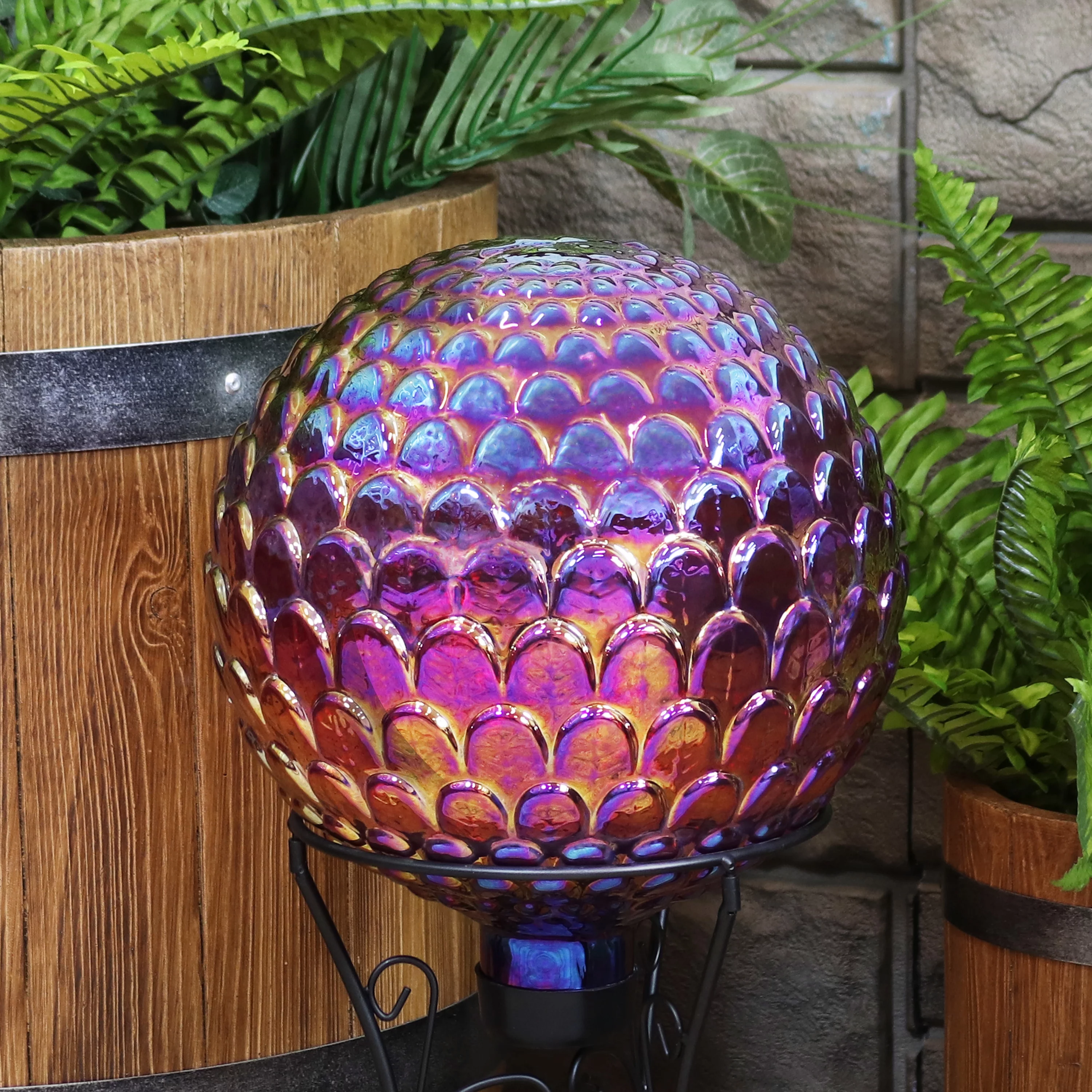 Sunnydaze Red Scalloped Outdoor Gazing Globe - 10