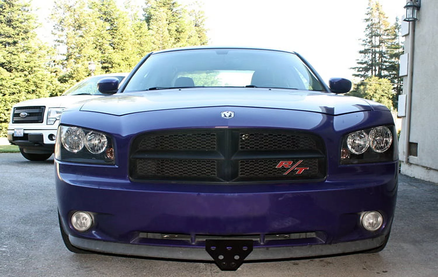 STO N SHO Front License Plate Bracket Compatible with 2006 Dodge Charger Daytona (SNS18b)