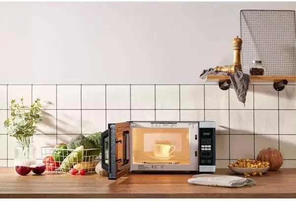 YLZ 0.9 cu ft 900W Microwave Oven - Stainless Steel