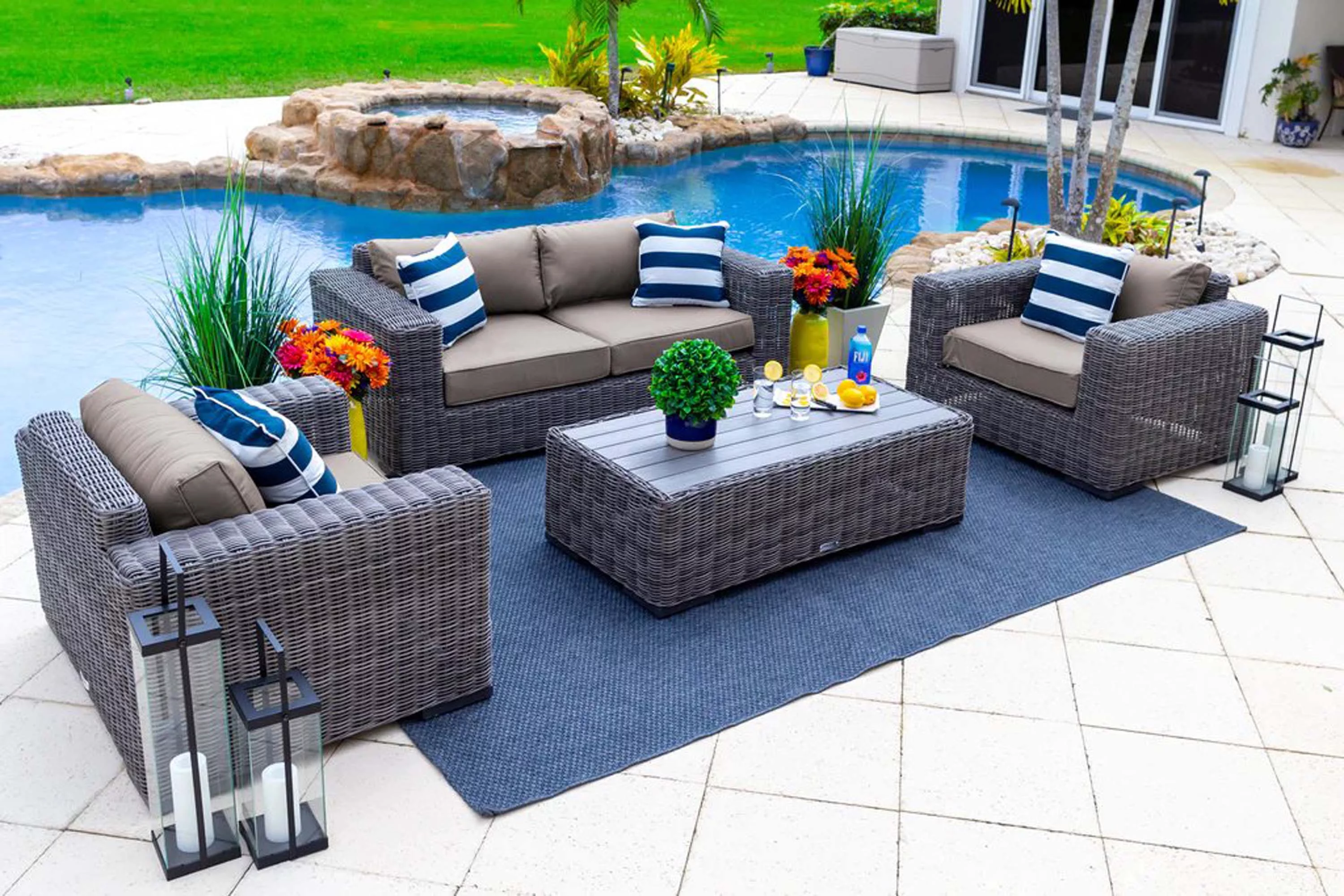 Malmo 4-Piece Resin Wicker Outdoor Furniture Loveseat Sofa Set, Two Armchairs, and Coffee Table (Full-Round Gray Wicker, Sunbrella Canvas Taupe)