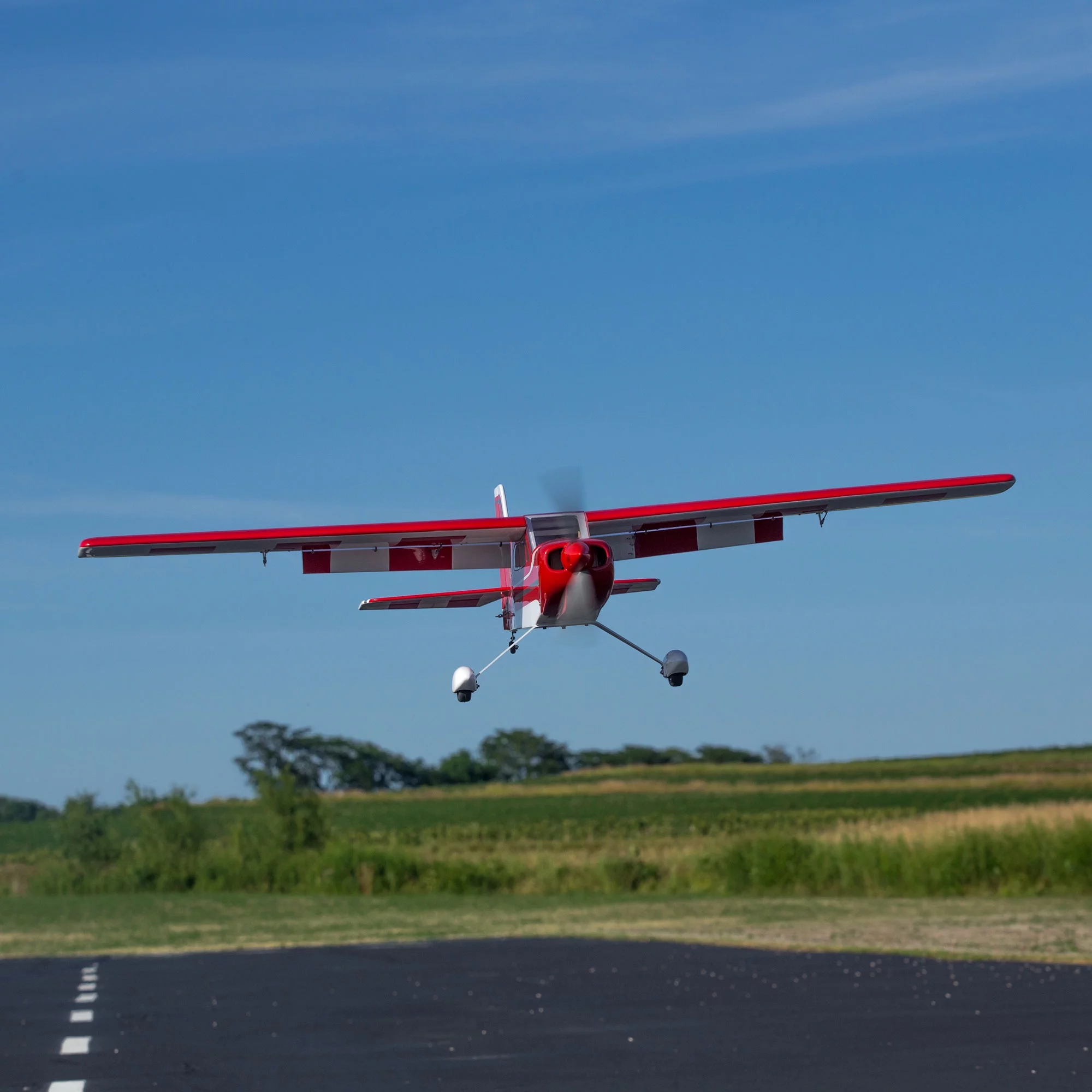 Hangar 9 Valiant 10cc ARF HAN5080 Airplanes ARF Giant
