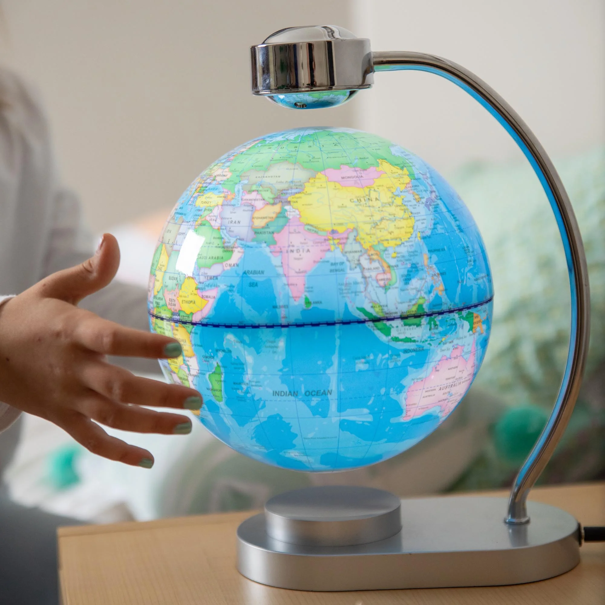 Levitating Illuminated Globe