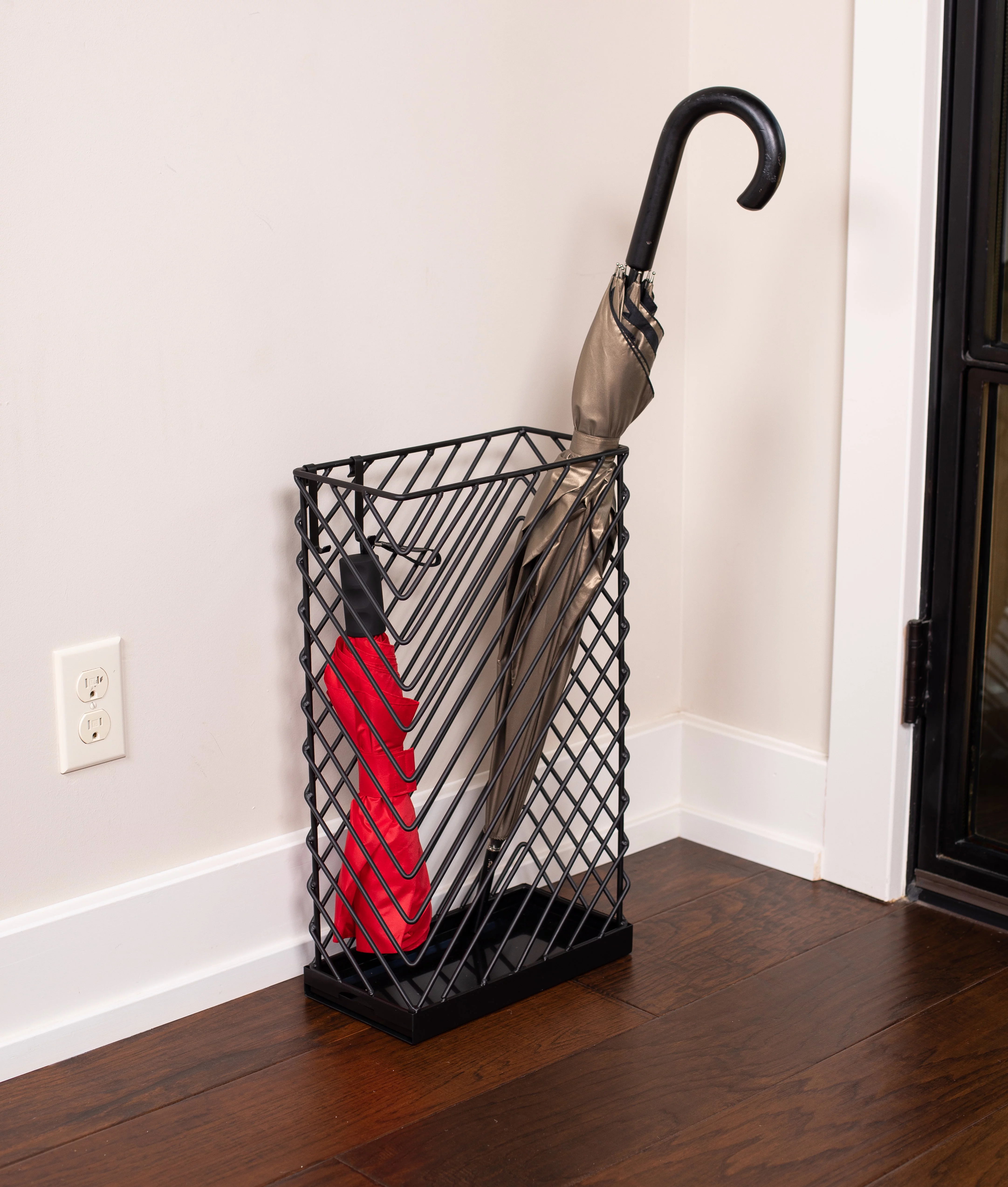 BirdRock Home Umbrella Holder Stand with Removable Water Tray - Diagonal Design - Black
