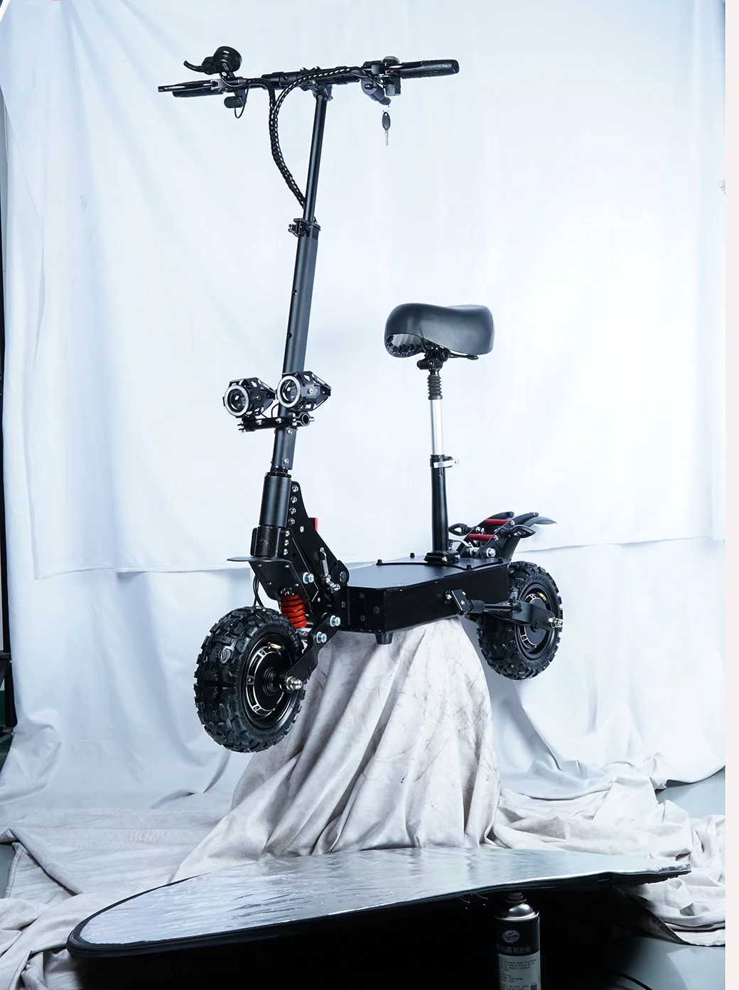 NIFFPD Adults Electric Scooter, Portable & Foldable Commuter Scooter with Powerful Motor , for Travelling and Leisure