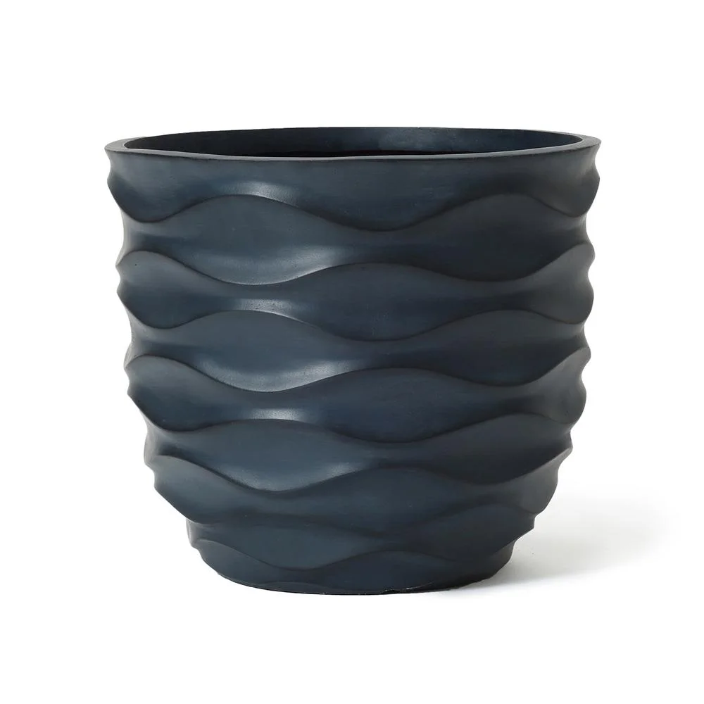 LuxenHome 17.4-Inch Round Black Waves MgO Planter