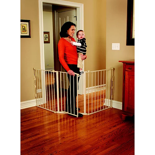 Regalo 76 Inch Super Wide Baby Gate, 3-Panel Baby Safety Gate, Configurable, Age Group 6 to 24 Months