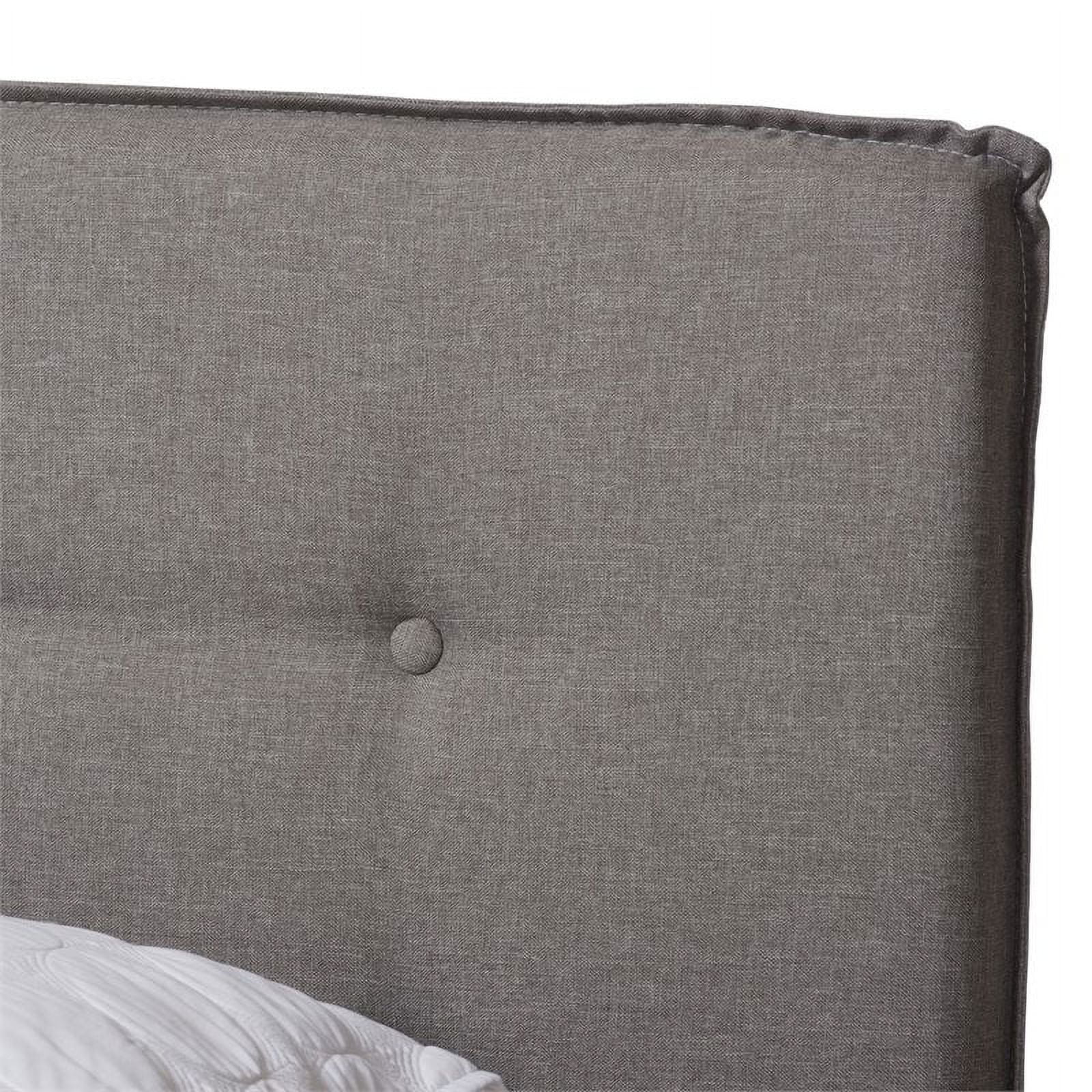 Bowery Hill Fabric Tufted Queen Bed in Light Grey