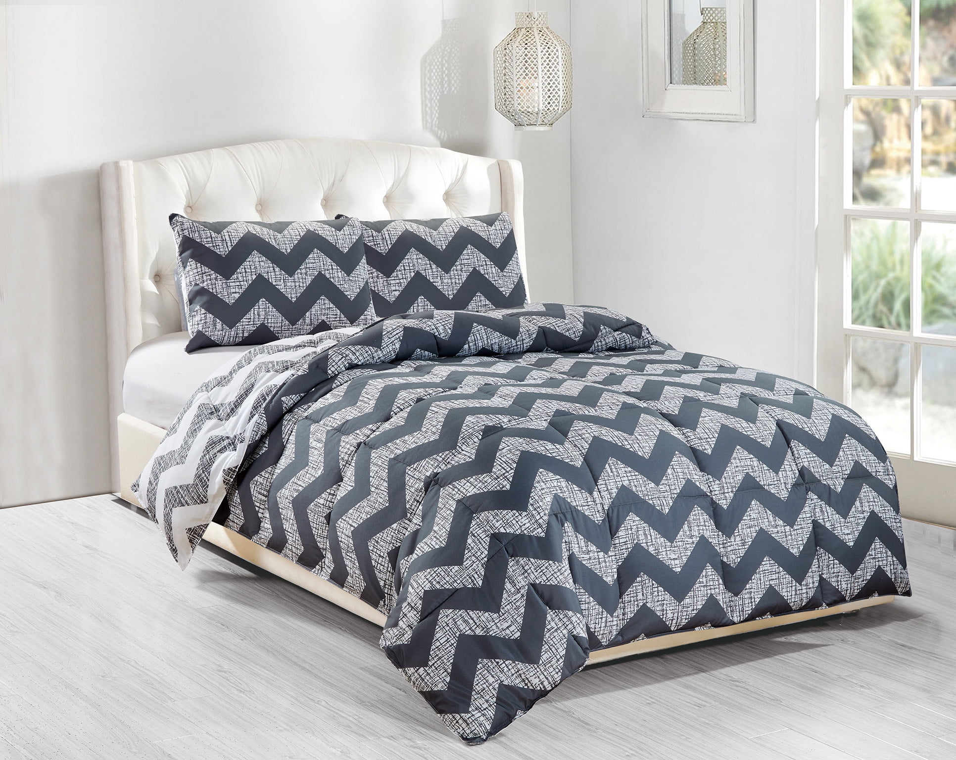 Wyatt Chevron Reversible 3 Piece Down Alternative Comforter Set