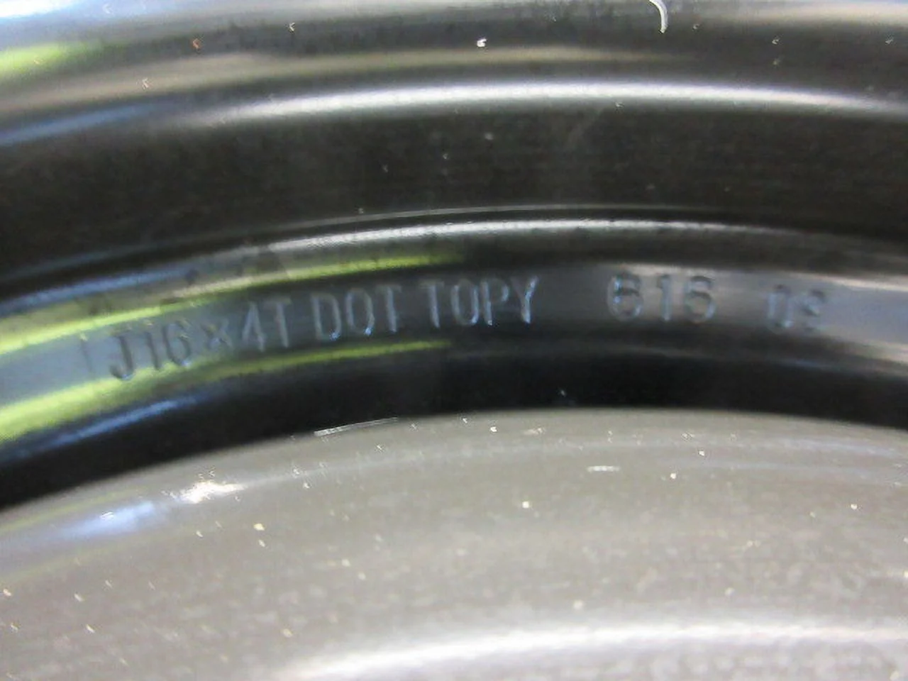 Pre-Owned 2008-2010 Nissan Rogue 16 Inch Compact Spare Wheel & Tire 7/32 OEM LKQ (Good)